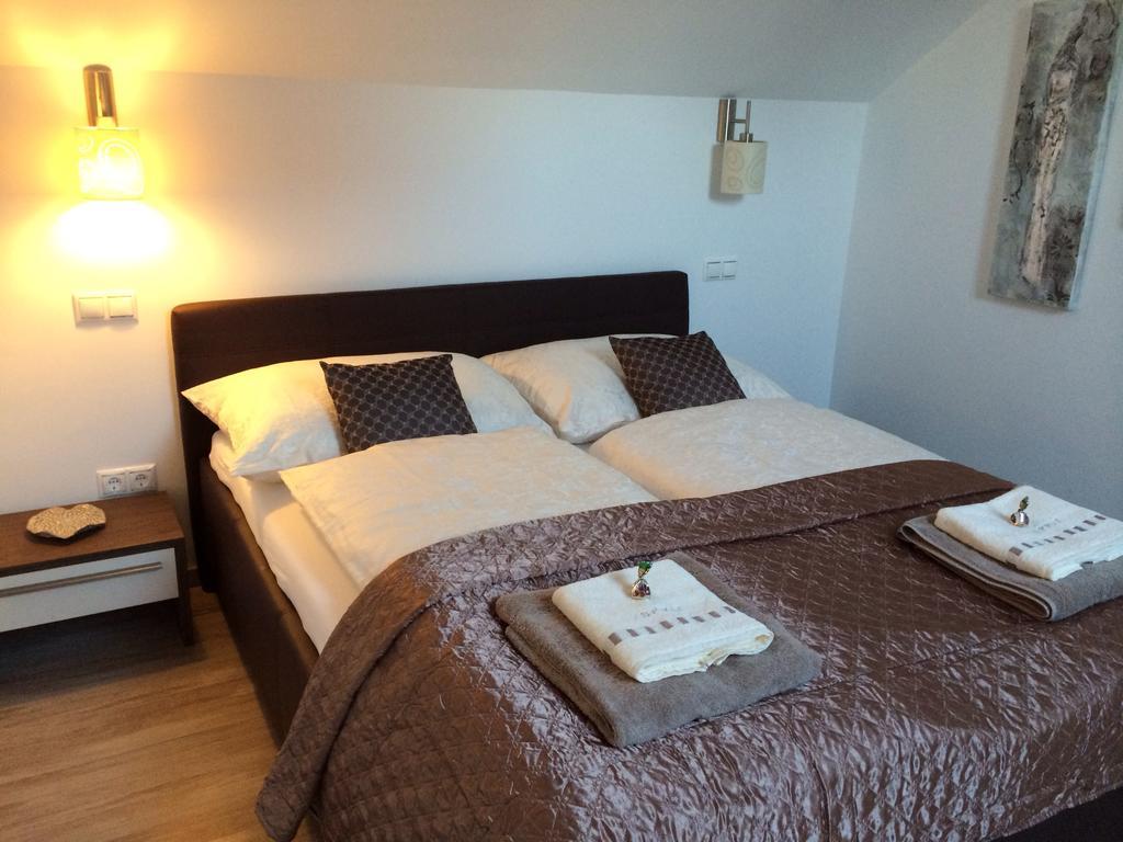 Leiner Apartman Hévíz Kamer foto